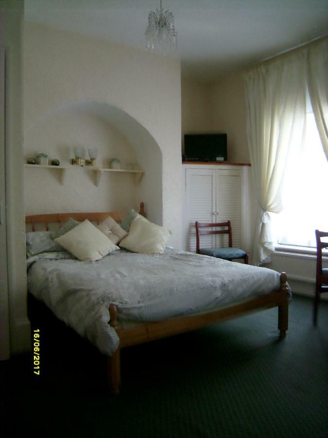 St Martins Guest House Dover Bagian luar foto