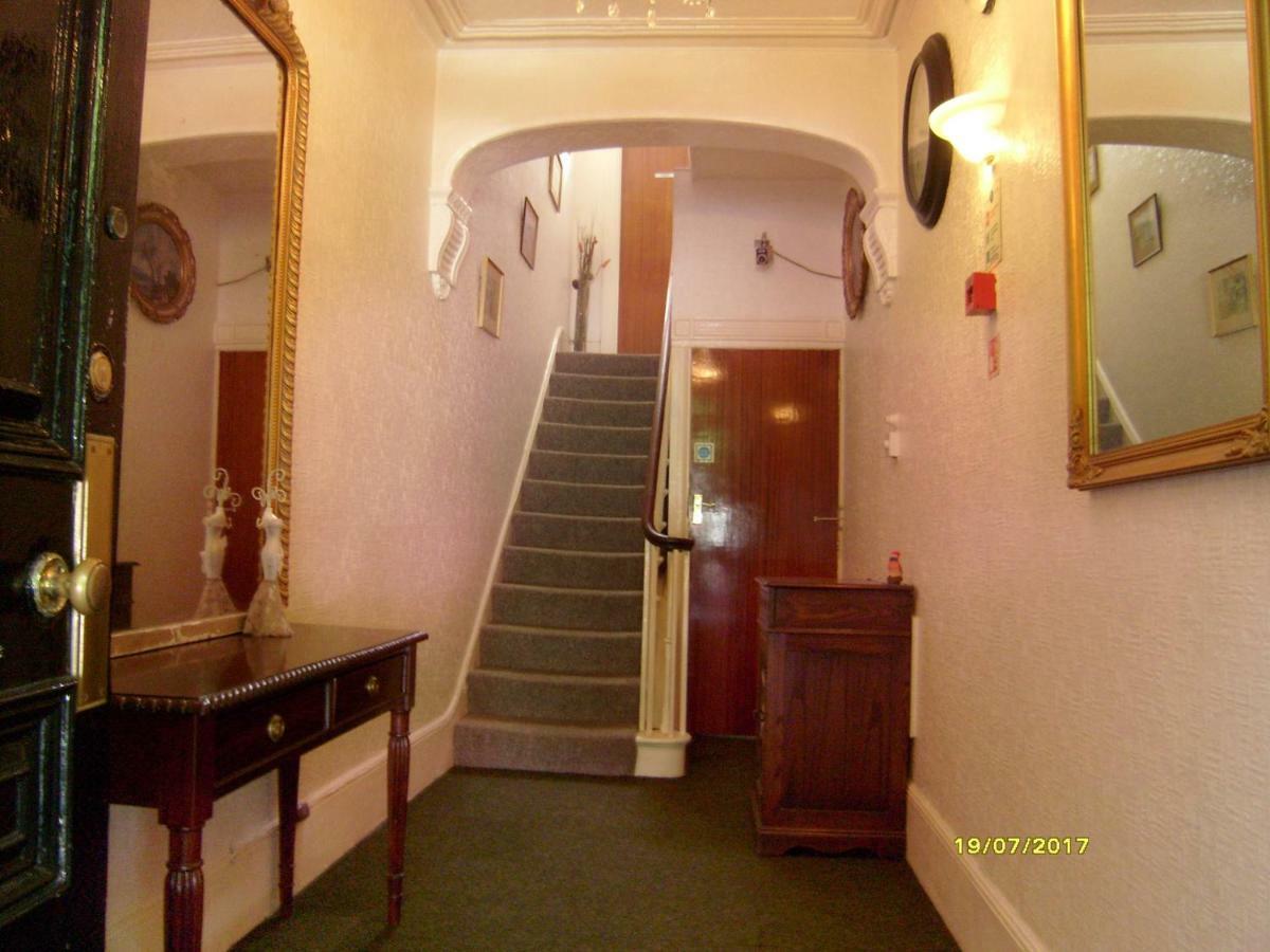 St Martins Guest House Dover Bagian luar foto