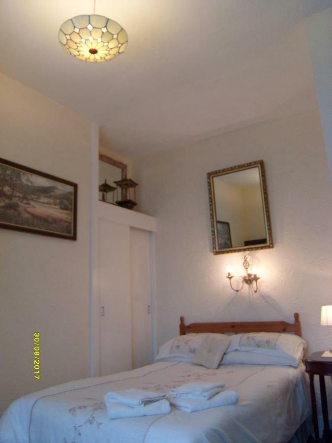 St Martins Guest House Dover Bagian luar foto
