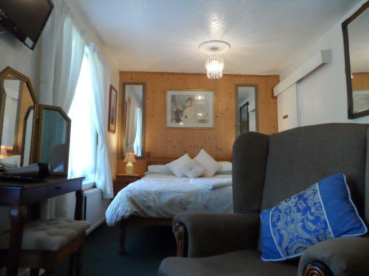 St Martins Guest House Dover Bagian luar foto