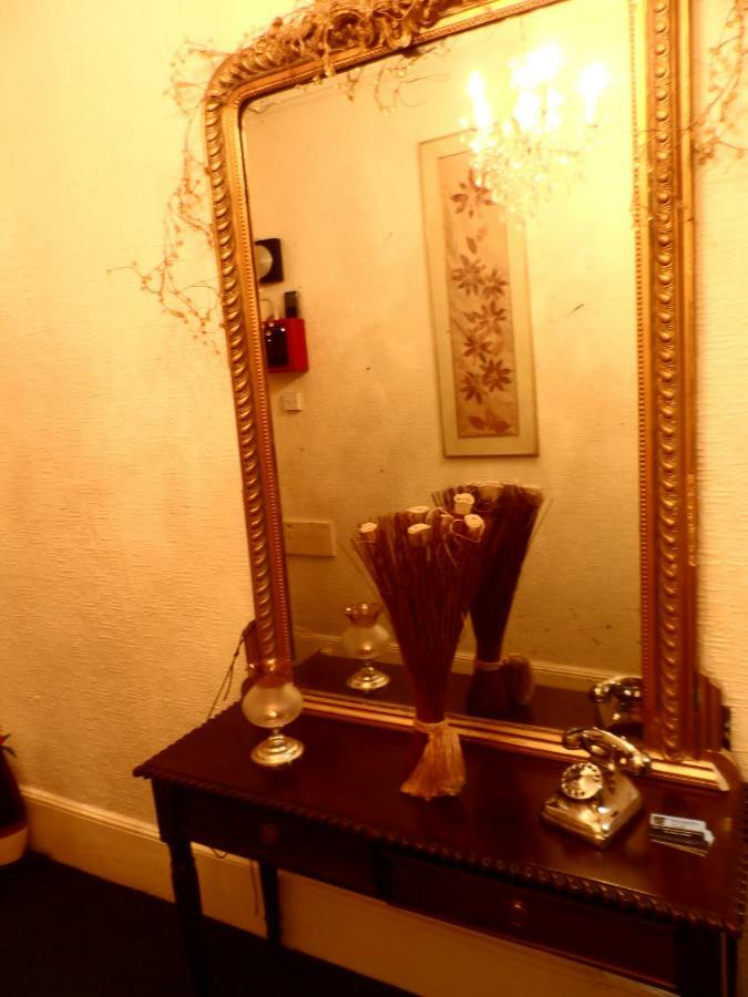 St Martins Guest House Dover Bagian luar foto