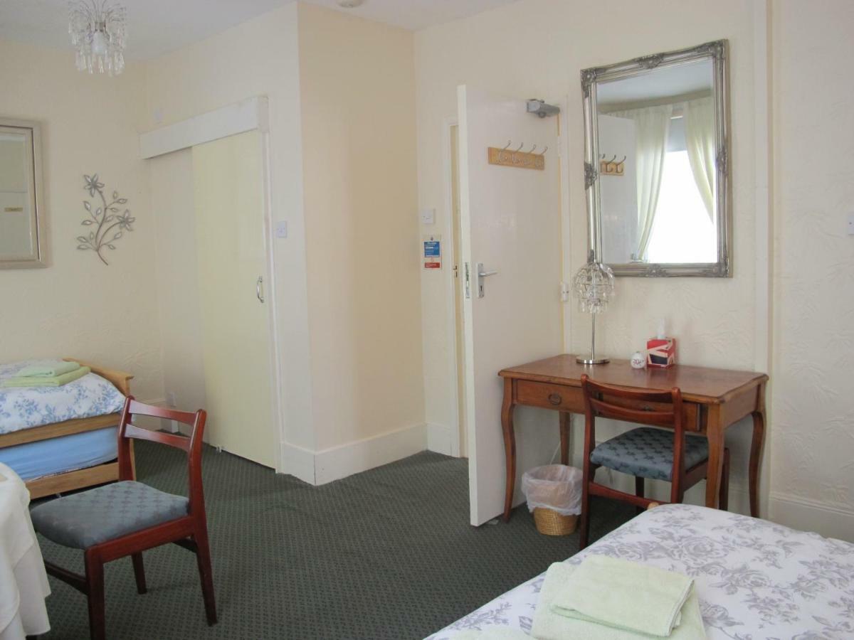 St Martins Guest House Dover Bagian luar foto